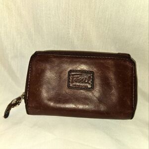 Vintage leather fossil wallet
